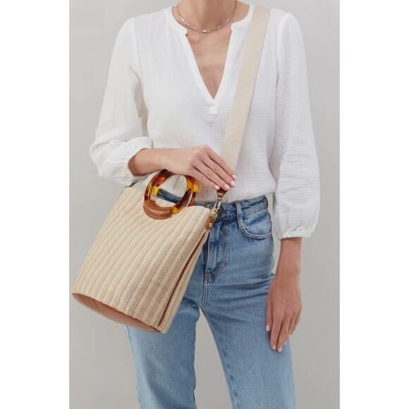 HOBO Sheila Bucket - Natural Straw - Picture 2 of 10